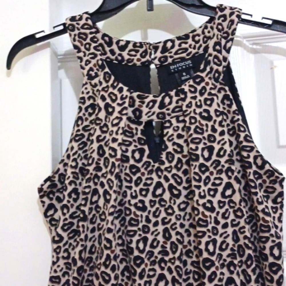 Enfocus Studio Leopard color. Sleeveless Jumpsuit Romper Size 6.